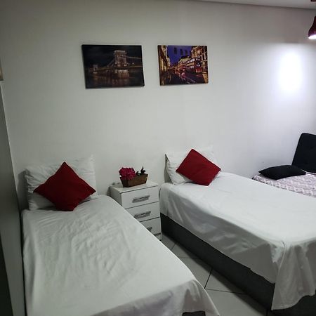 Apartamento Bem Localizado Centro De Sp San Paolo Esterno foto
